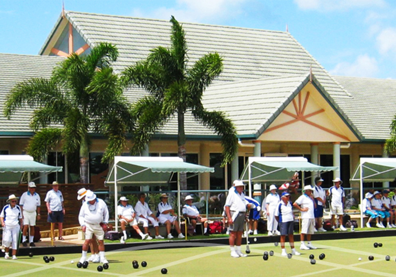 sunny lawn bowls green in fraser shores