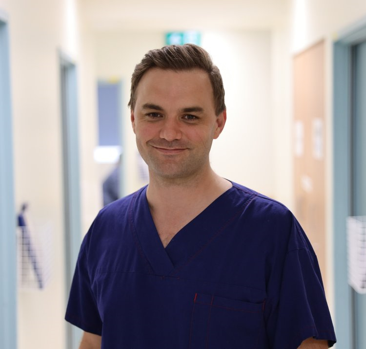 Wesley Hospital general surgeon Andrew Nathanson
