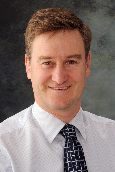 dr-robert-henderson69c7b8a38c1c6e33af17ff0000fca4f5jpg